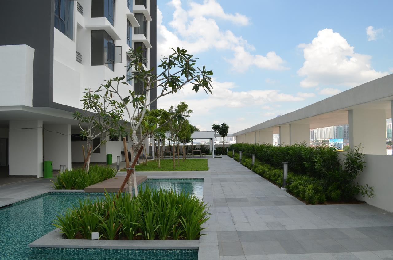 1 เตเบรา สวีท บาย ซับโฮม Apartment ยะโฮร์บาห์รู ภายนอก รูปภาพ