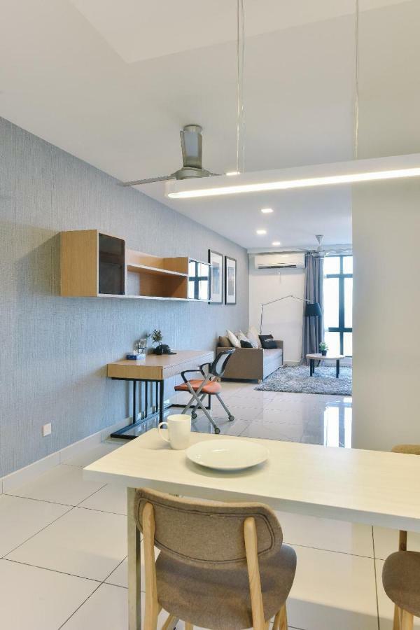 1 เตเบรา สวีท บาย ซับโฮม Apartment ยะโฮร์บาห์รู ภายนอก รูปภาพ